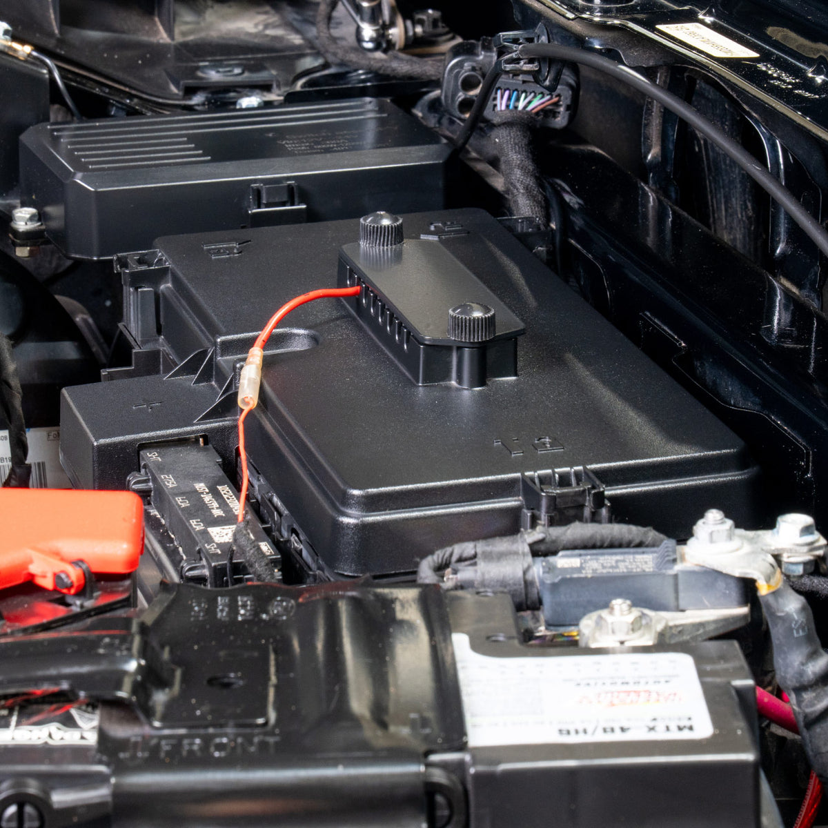 IAG-ACC-F3196-10.jpg