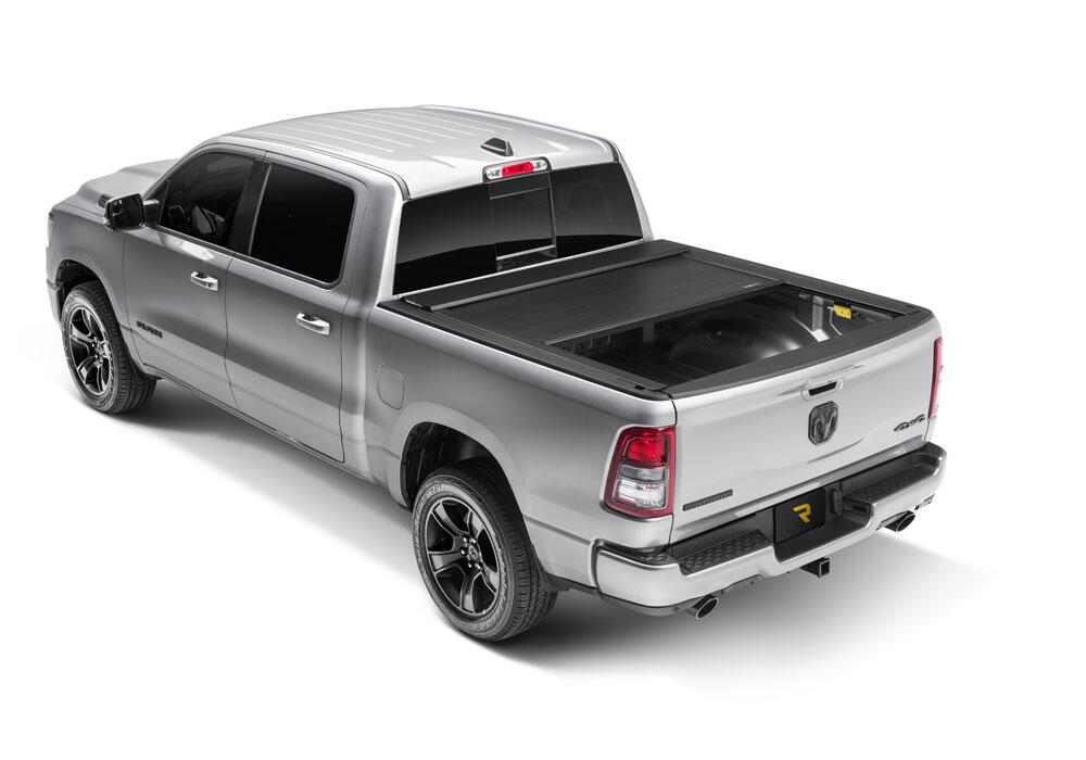 E-Series XT Locking Retractable Truck Bed Cover for 2015-2020 Ford F-150 5' 7 inch Bed Roll N Lock