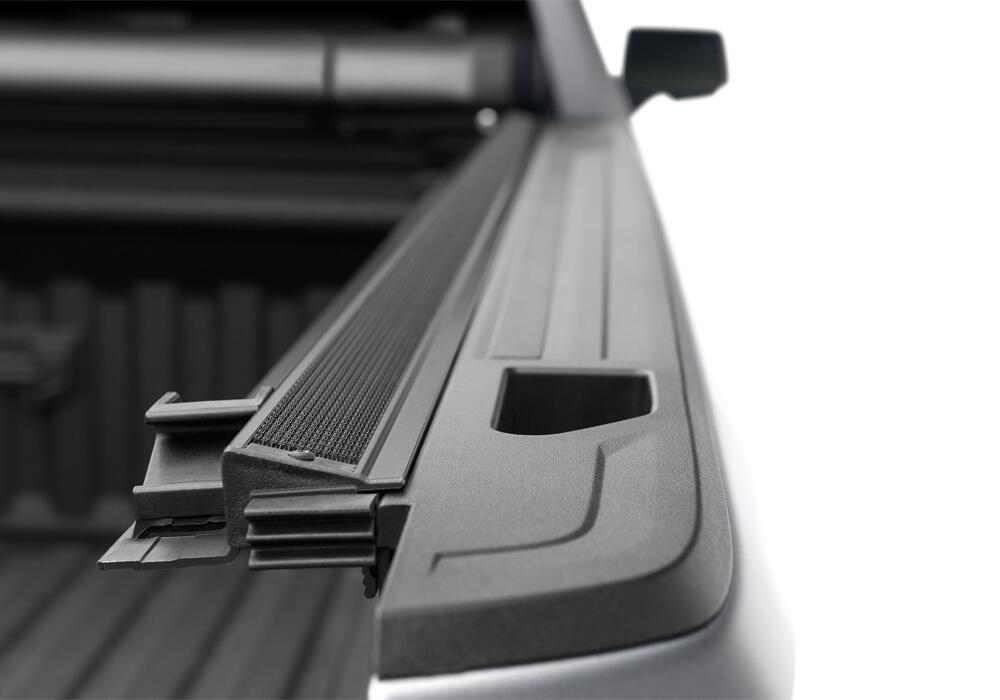 Pro X15 Tonneau Cover Black 2019 (New Body Style)-2026 Silverado/Sierra (without CarbonPro Bed) 5 Foot 9 Inch Bed with MultiPro Tailgate Truxedo