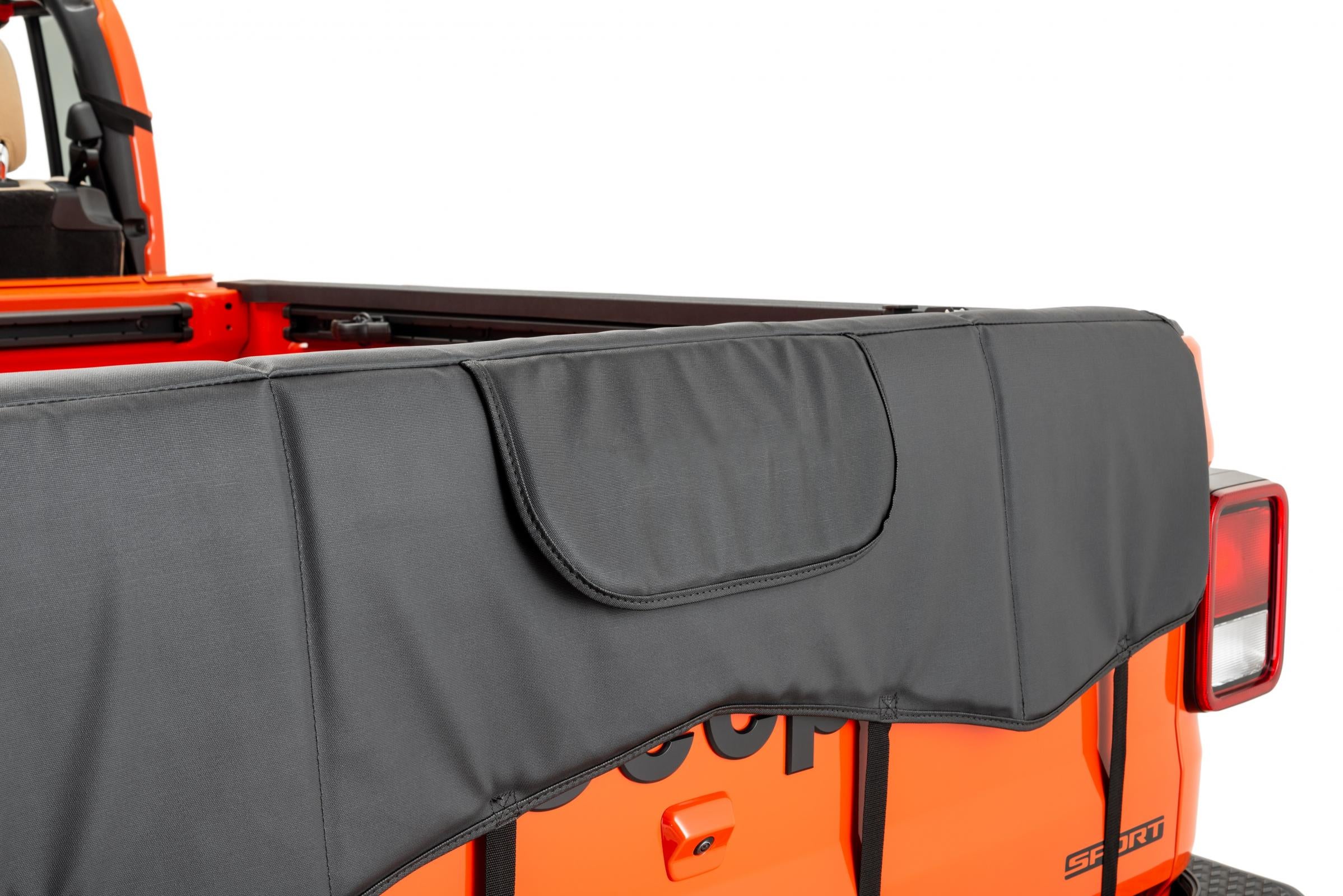 Tailgate Bike Pad 2020-2024  Jeep JT Gladiator Black Diamond MasterTop