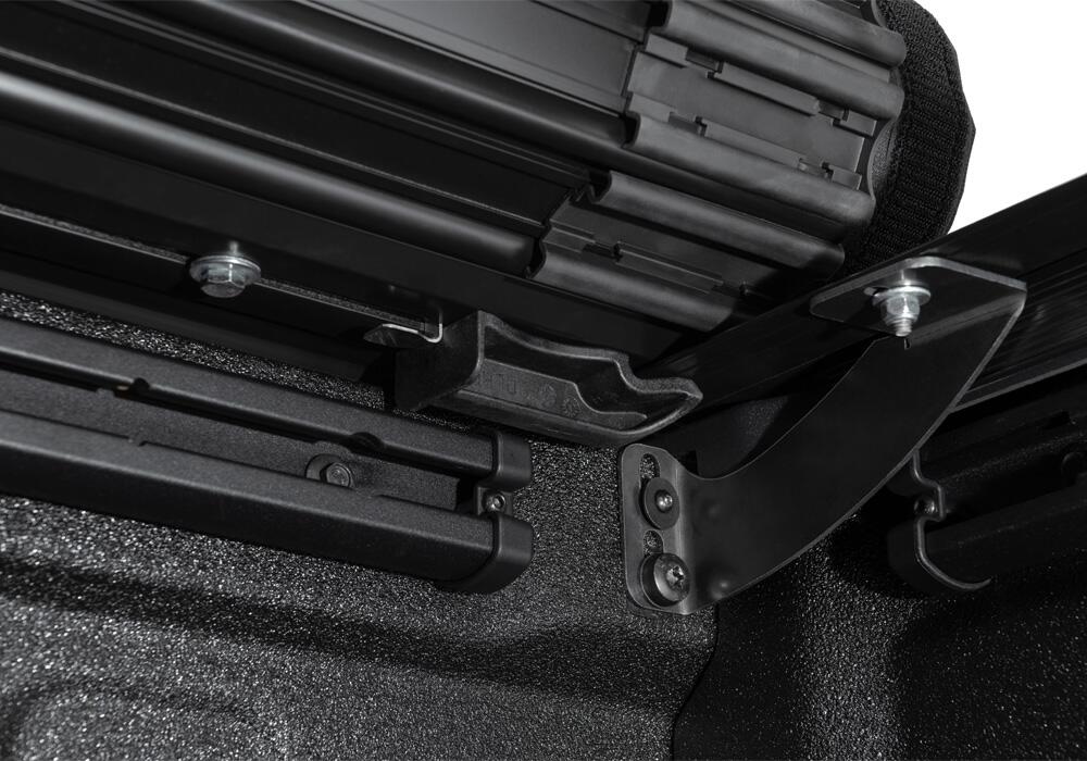 Sentry CT Tonneau Cover Black 2020-2025 Jeep Gladiator with or without Trail Rail System Truxedo