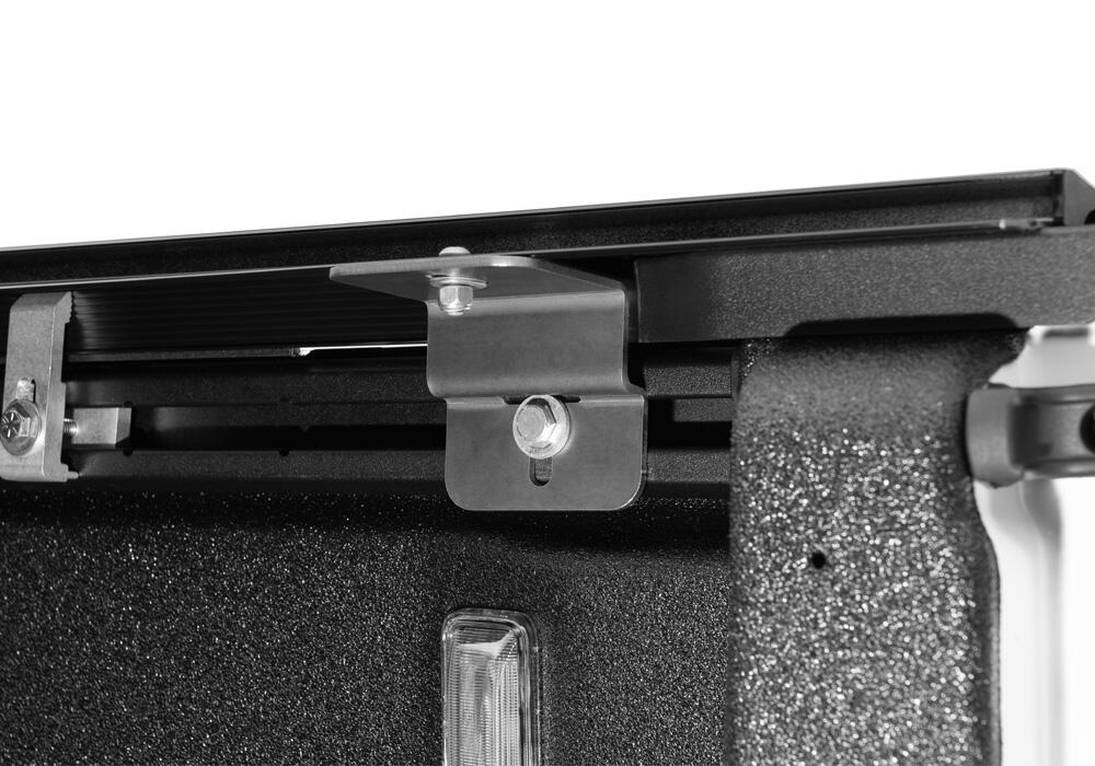 Sentry CT Tonneau Cover Black 2020-2025 Jeep Gladiator with or without Trail Rail System Truxedo