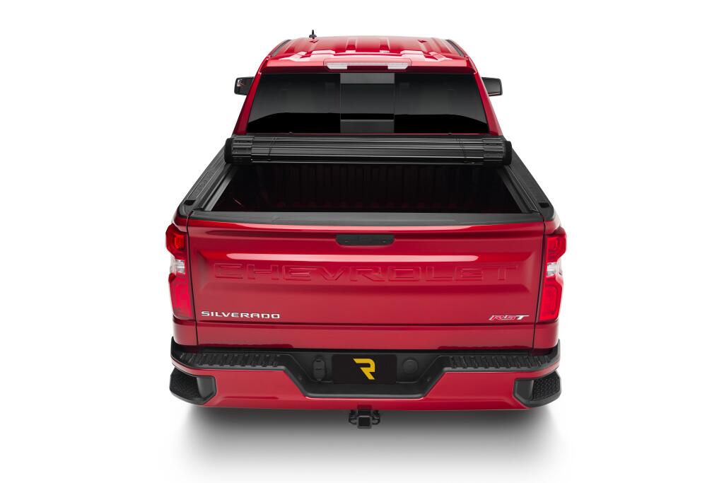 Sentry CT Tonneau Cover Black 2020-2026 GMC Sierra (with CarbonPro Bed) 5 Foot 9 Inch Bed Truxedo