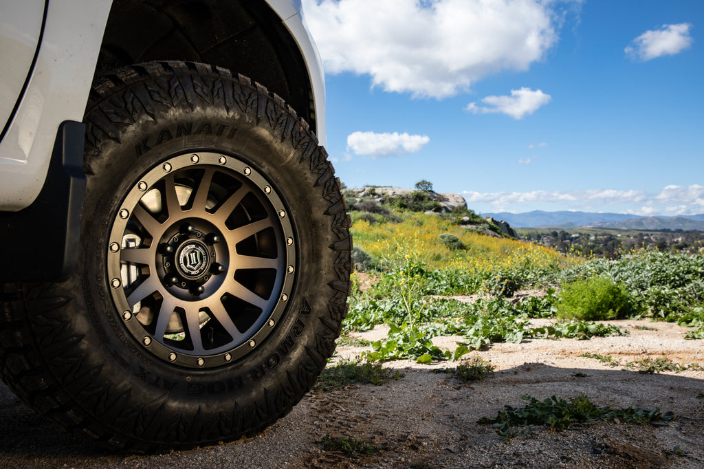 2022_Chevy_Silverado_ICON_EXP_Shocks-7.jpg