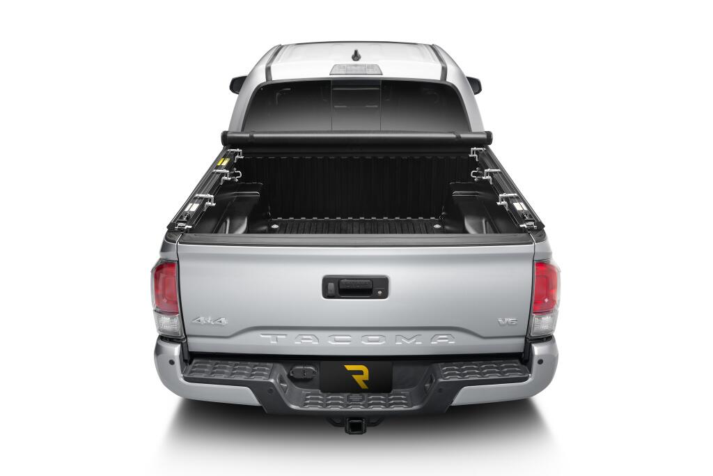 TruXport Tonneau Cover Black 2007-2013 Toyota Tundra 6 Foot 6 Inch Bed without Deck Rail System Truxedo