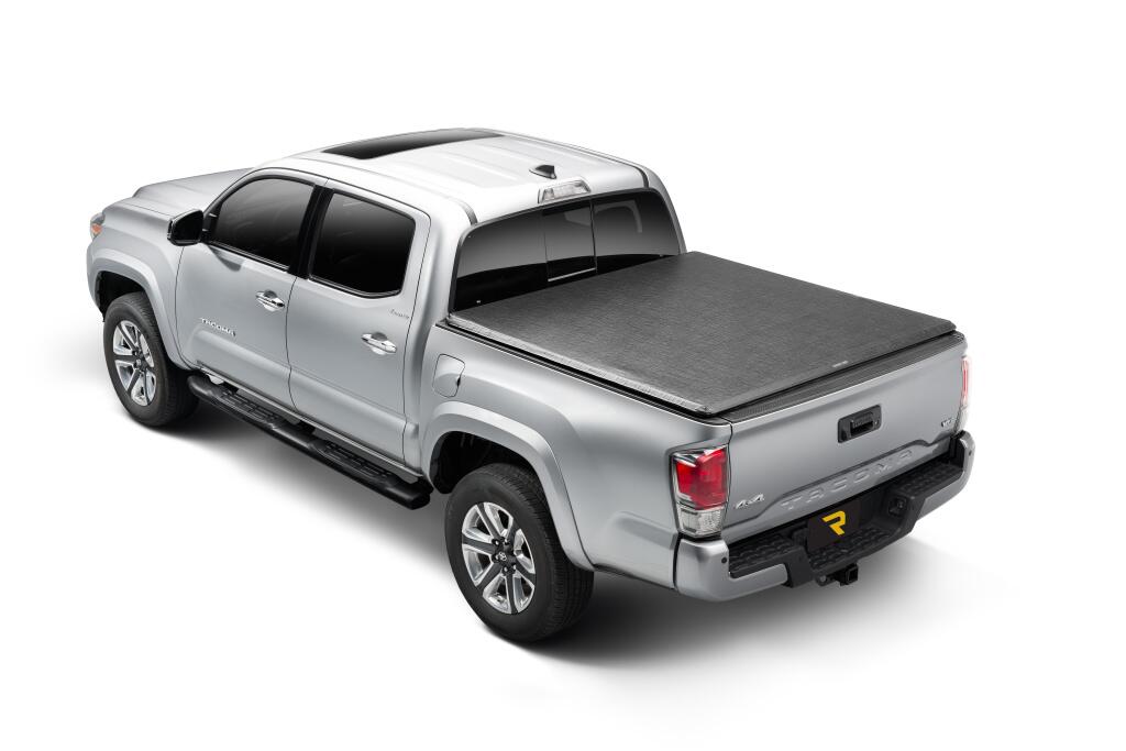 TruXport Tonneau Cover Black 2016-2023 Toyota Tacoma 6 Foot Bed Truxedo
