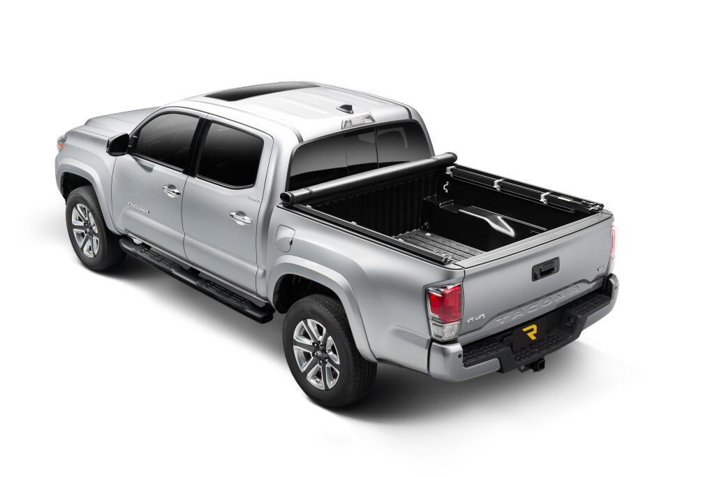 TruXport Tonneau Cover Black 2022-2026 Toyota Tundra 6 Foot 7 Inch Bed without Deck Rail System Truxedo