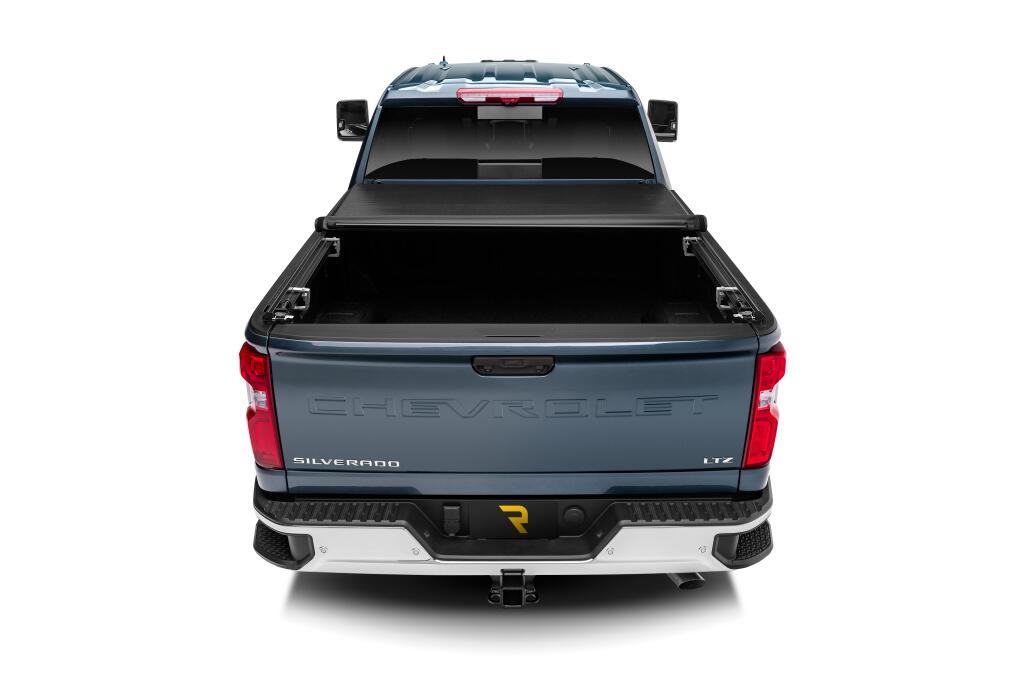 TruXport Tonneau Cover Black 2020-2026 Silverado/Sierra 2500 HD/3500 HD 6 Foot 9 Inch Bed Truxedo
