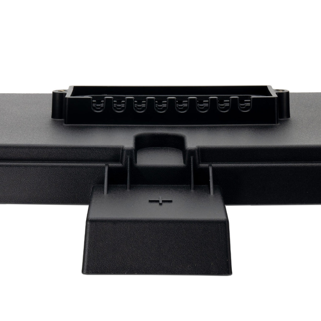 IAG-ACC-F3196-08.jpg