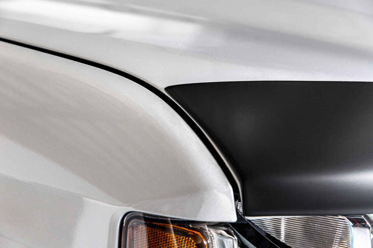 Aeroskin Hood Protector Matte Black Low Profile For 2018-2025 Jeep Wrangler JL 2020-2025 Jeep Gladiator Husky Liners