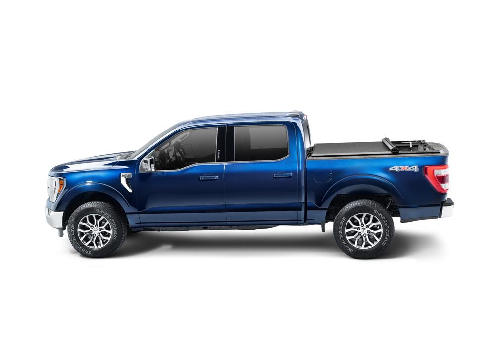 TruXport Tonneau Cover Black 2015-2025 Ford F-150 5 Foot 7 Inch Bed (Includes Lightning) Truxedo