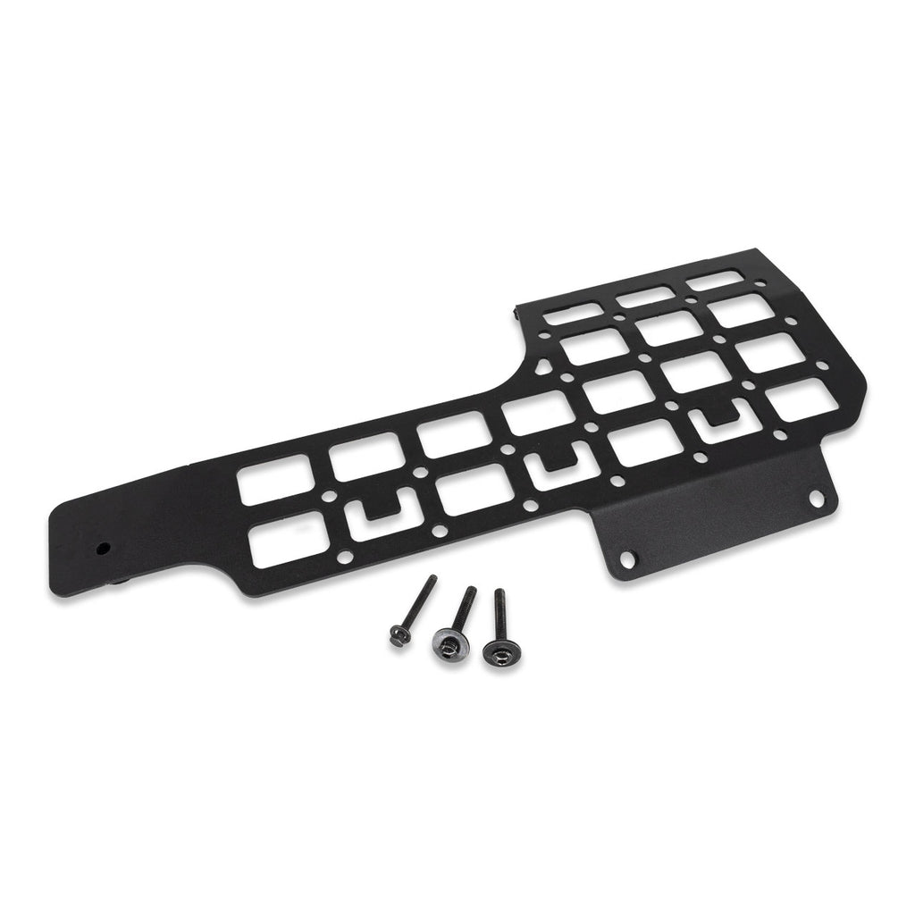 IAG-ACC-F3027-03.jpg