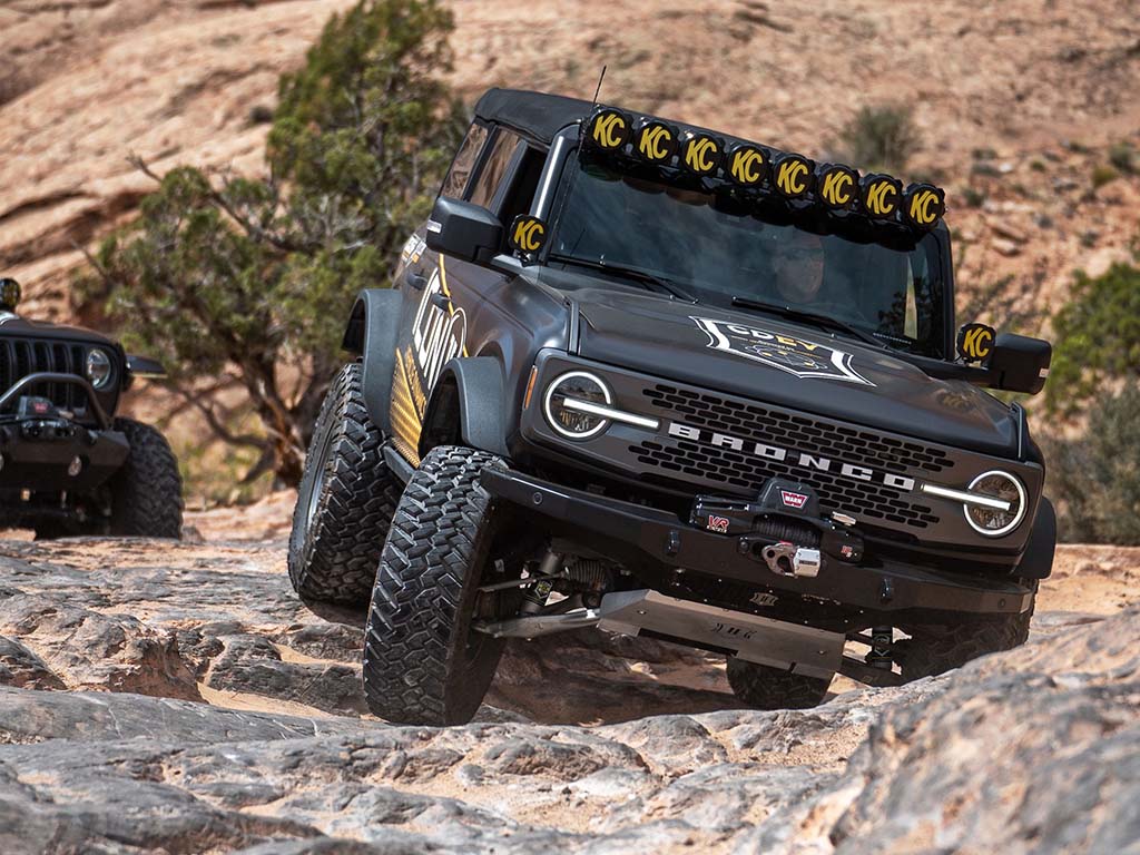 2021-2023 Ford Bronco Hoss 1.0 Pkg Front 1.375-3 Inch Lift 2.5 Exp Series Coilover Icon Vehicle Dynamics