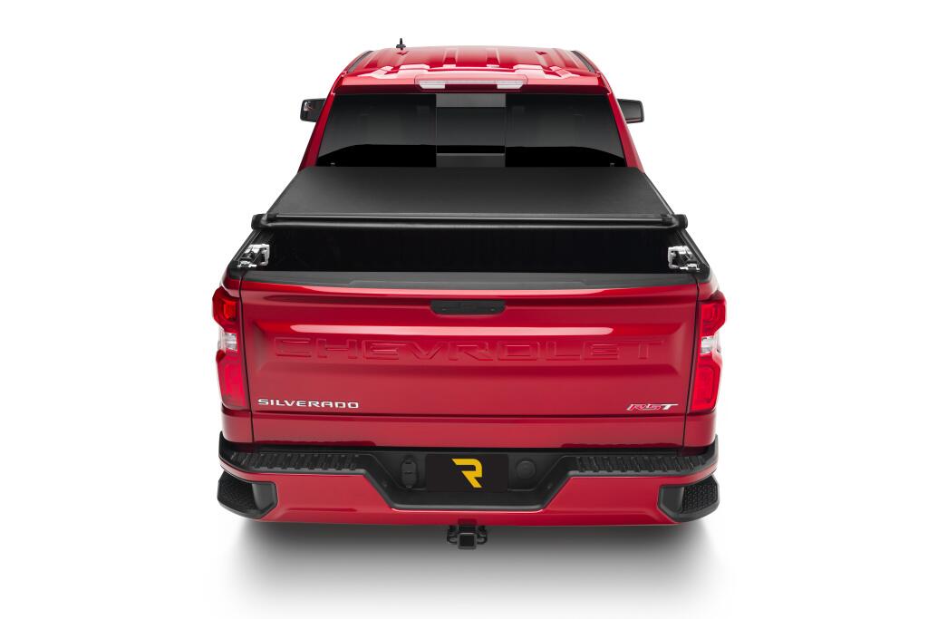 Lo Pro Tonneau Cover Black 2015-2022 Colorado/Canyon 6 Foot 2 Inch Bed without Sport Bar Truxedo