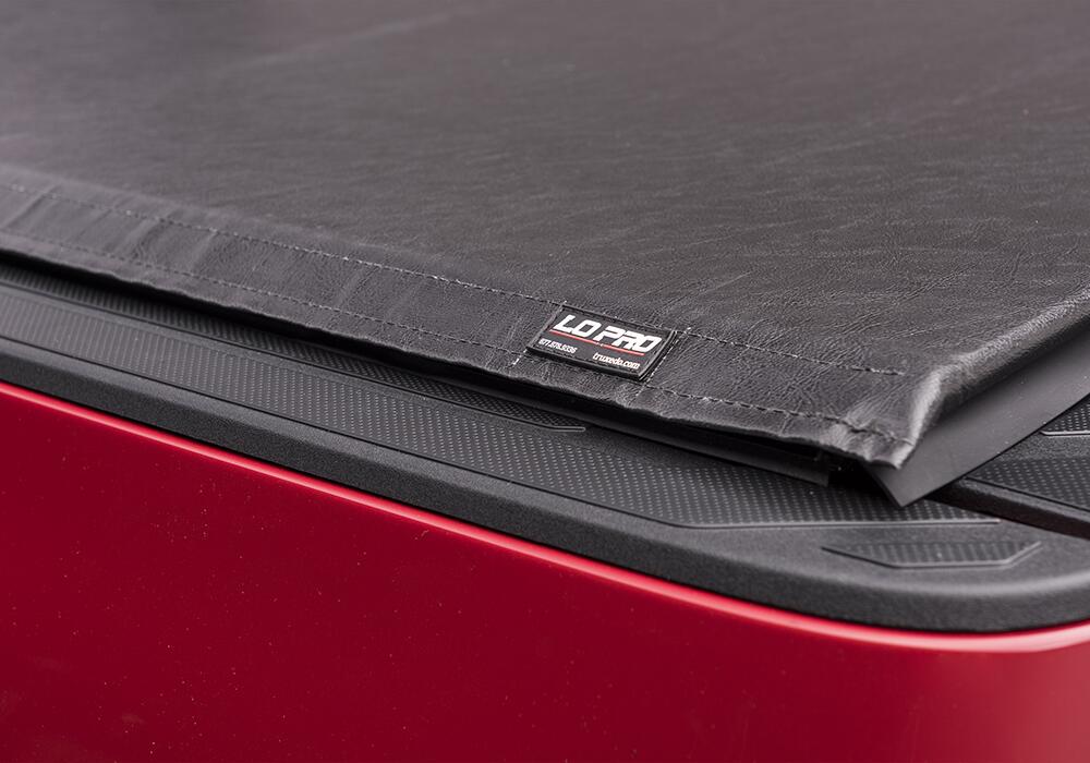 Lo Pro Tonneau Cover Black 1995-2004 Toyota Tacoma 6 Foot Bed Truxedo