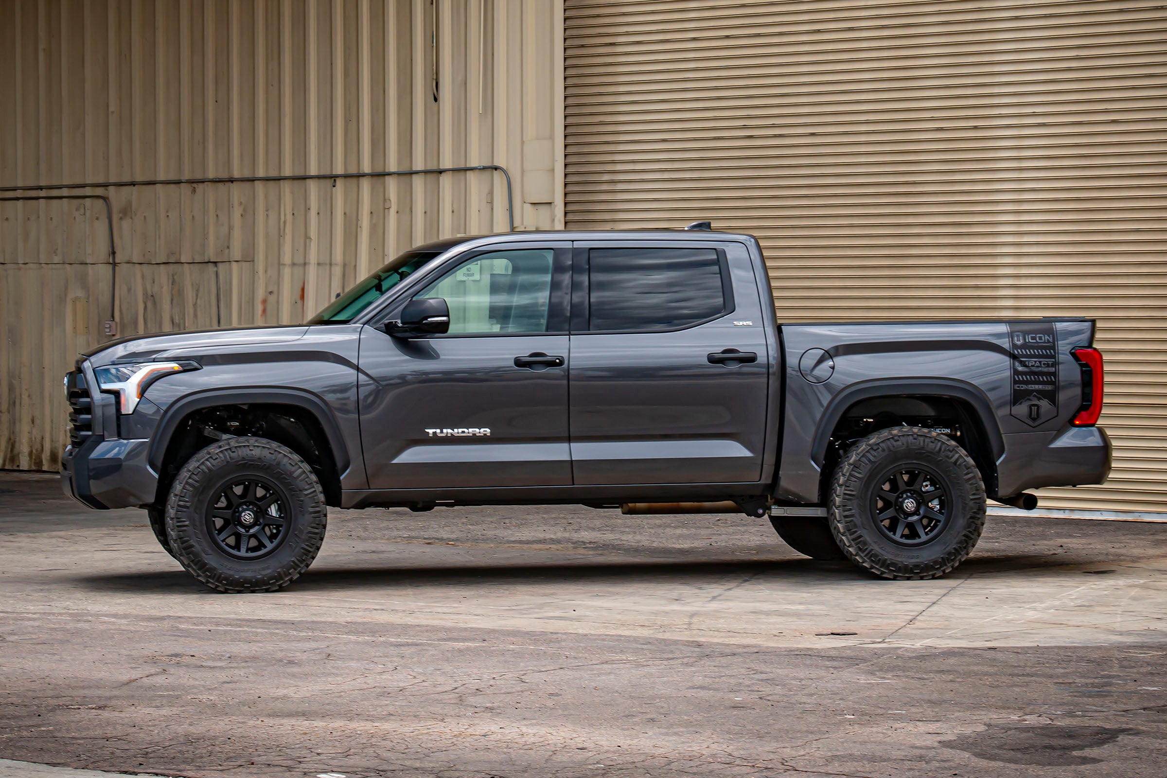 2022-2025 Toyota Tundra 0-1.5 Inch Lift 2023-2025 Sequoia 0-4 Inch Lift Rear V.S. 3.0 Series Shock Absorbers Remote Reservoir W CDCV Pair Icon Vehicle Dynamics