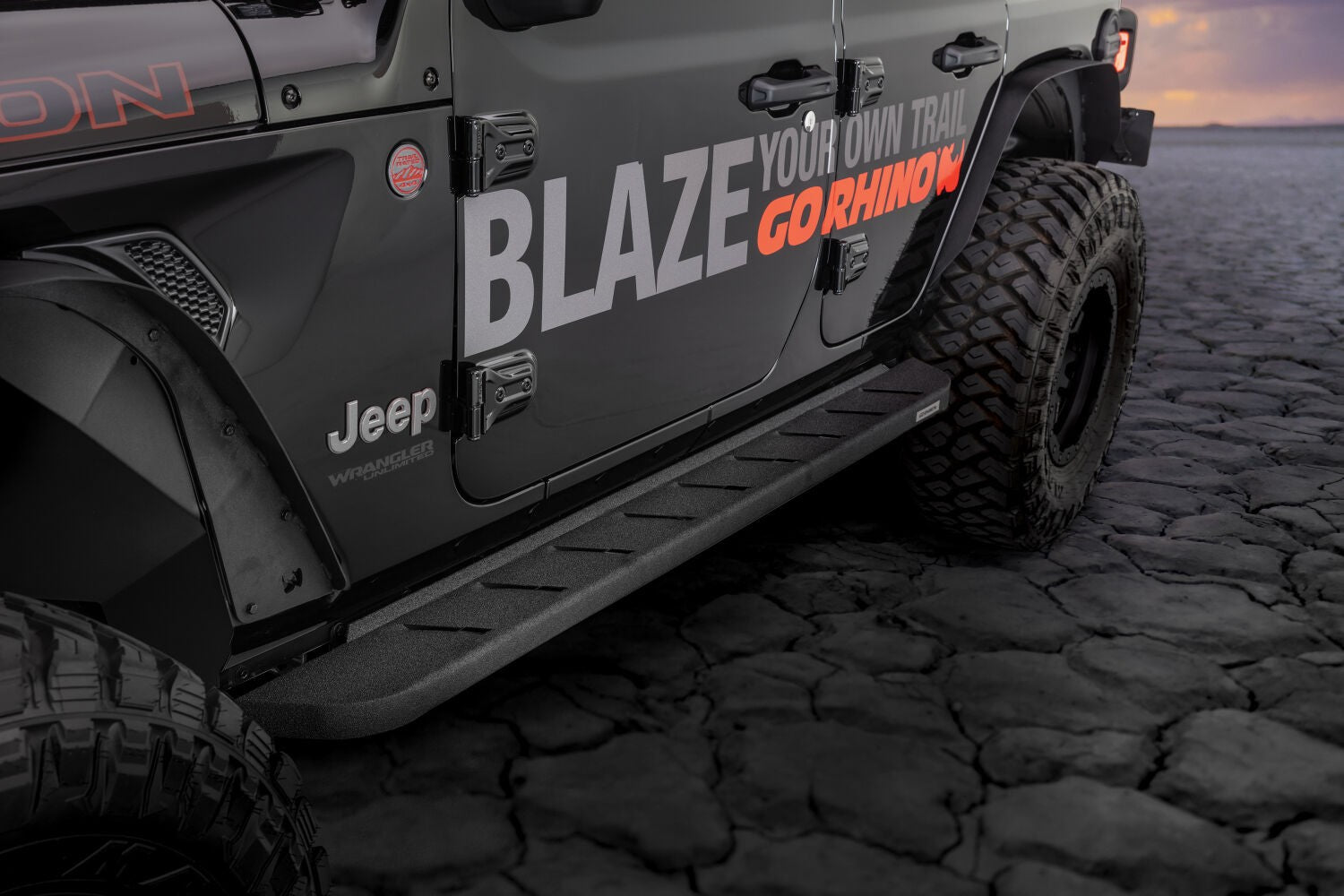RB10 Running Boards With Mounting Brackets Protective Bedliner Coating 2018-2026 Jeep Wrangler Go Rhino
