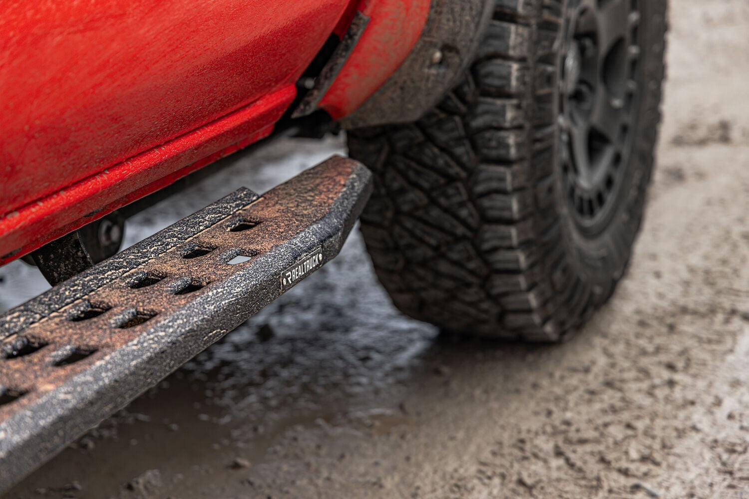 RB30 Slim Line Running Boards W/Bracket Kit Bedliner 2024-2026 Toyota Tacoma Go Rhino