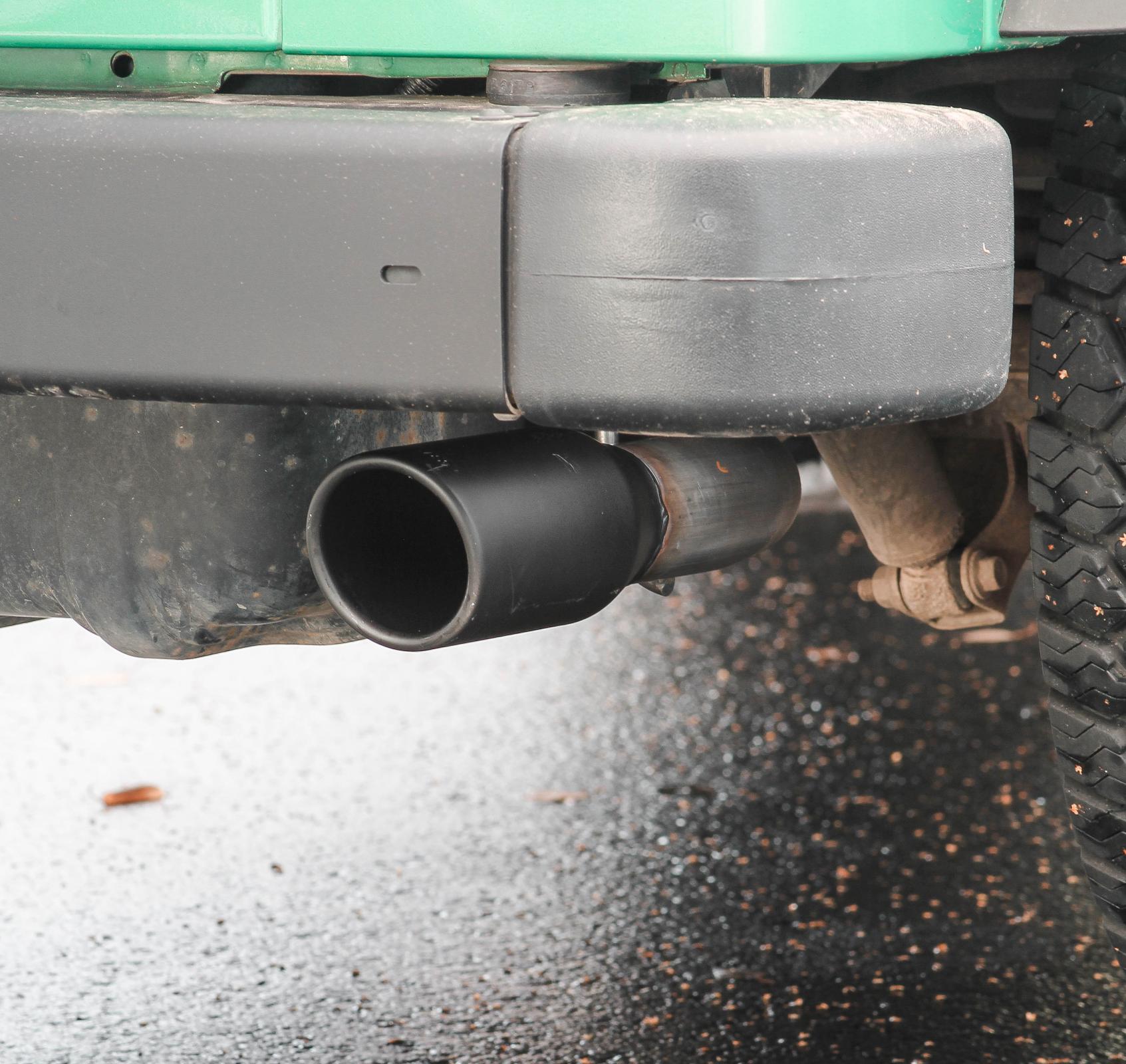 Flow Fx Cat-Back Exhaust System Fits 2000-2006 Jeep Wrangler Tj With 4.0L Engine Moderate Sound Flowmaster