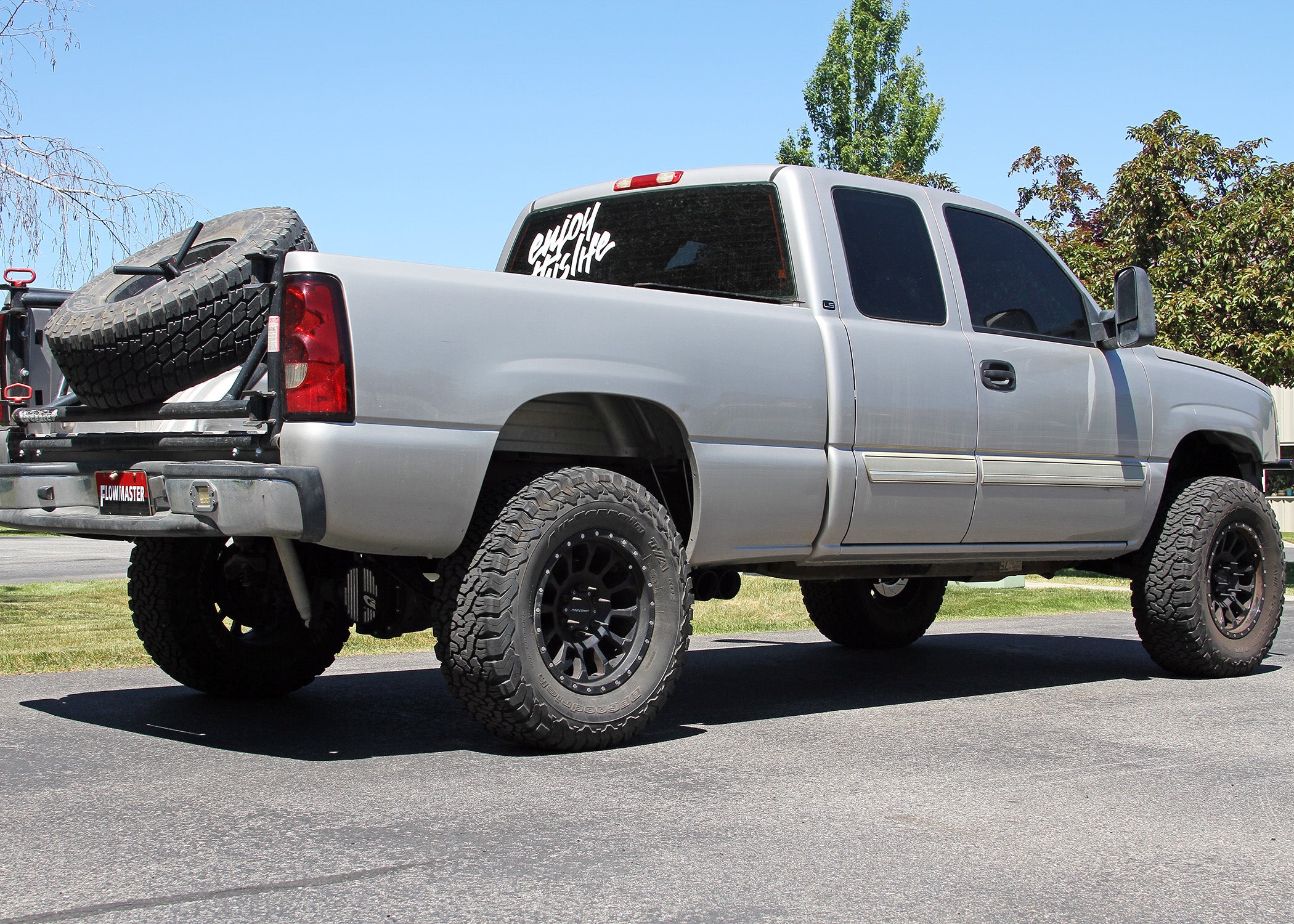 Flow Fx Cat-Back Exhaust System Fits 1999-2006 GM 1500 (2007 1500 Classic) 4.3, 4.8, 5.3-Liter, Flow Fx Cat-Back, Dual Same Side Out Exit, Stainless Steel Exhaust System Flowmaster