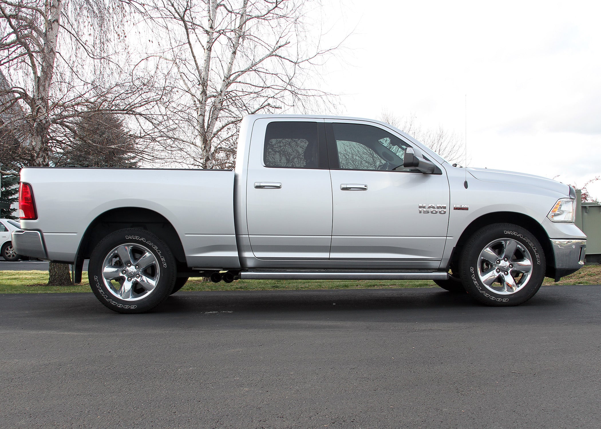 Flow Fx Cat-Back Exhaust System Fits 2009-2024 Dodge Ram 1500 (19-24 1500 Classic) 4.7/5.7-Liter, Flow Fx Cat-Back, Dual Same Side Out Exit, Stainless Steel Exhaust System Flowmaster