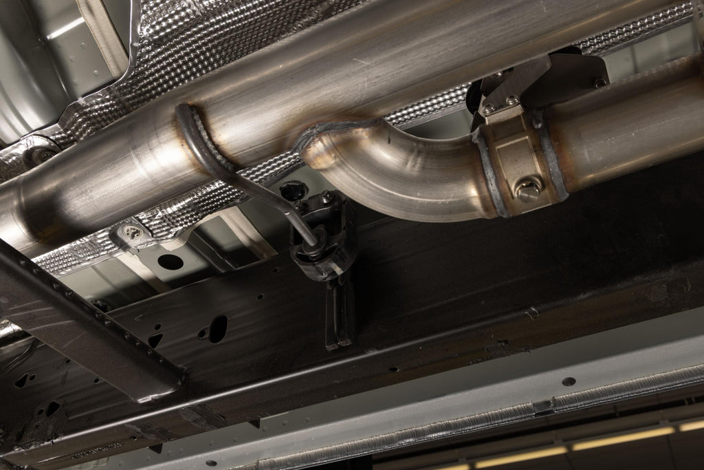American Thunder Cat-Back Exhaust System Fits 2024-2026 GM 1500 6.2-Liter, American Thunder Cat-Back Exhaust System, With Active Valve, 409 Stainless Steel Flowmaster