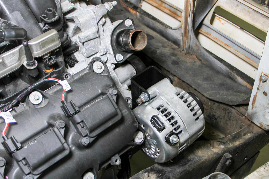 Gen III Hemi Alternator Relocation Bracket Fits Alternator Moves Alternator Inward for Extra Clearance on Right Side of Engine Use with Small & Short Alternator 197-302 or 197-303 Holley