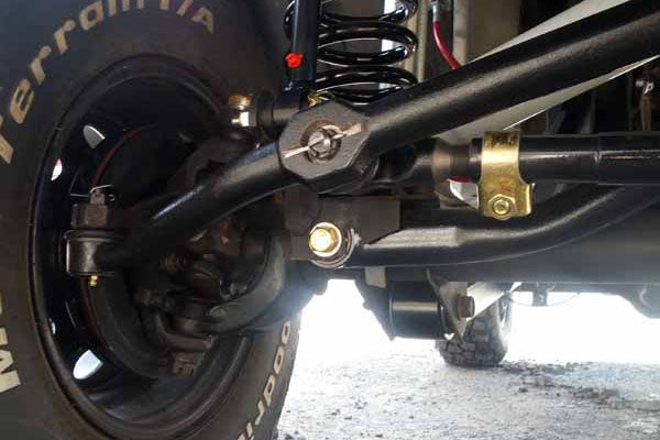 Jeep Adjustable Front Trackbar W/Bracket 1984-2001 XJ/ZJ Clayton Off Road