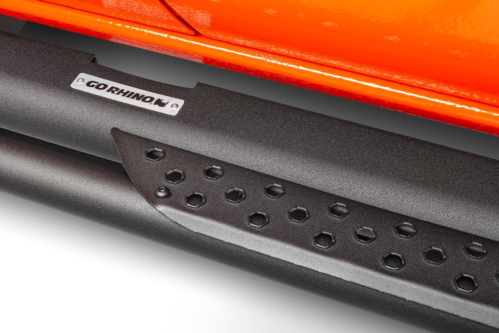 Dominator Xtreme DT Side Steps with Mounting Bracket Kit Textured Black 2015-2022 Colorado/Canyon Go Rhino