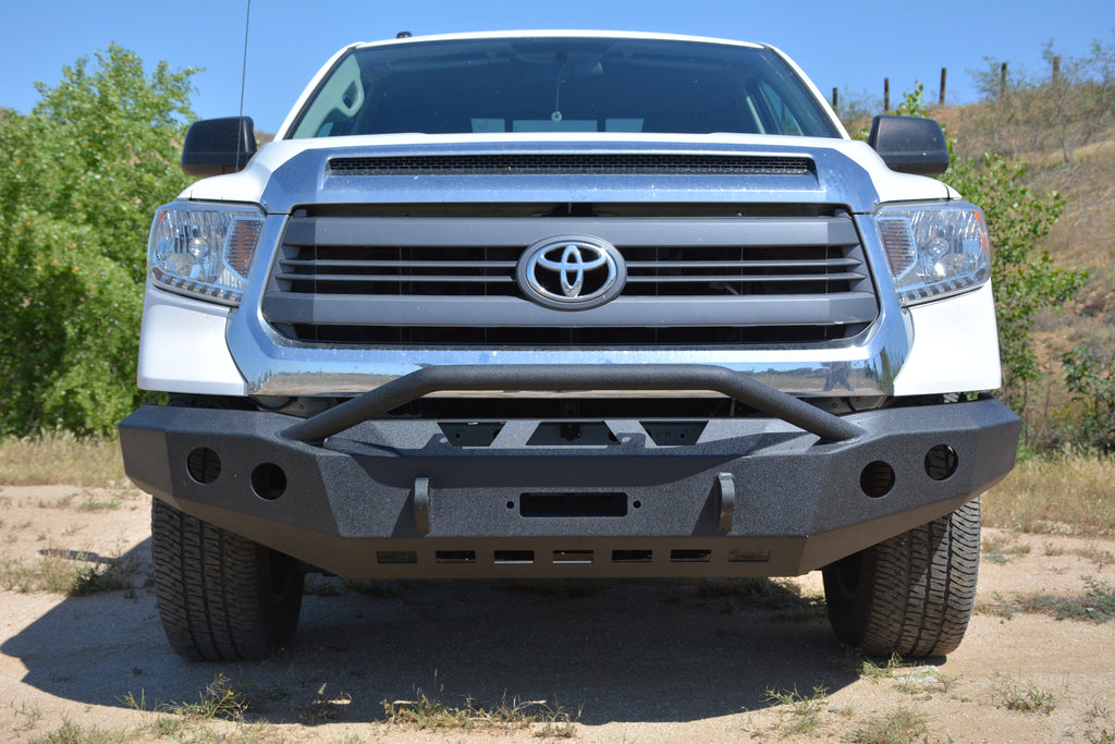 DV8_Offroad_FBTT2-01_Toyota-Tacoma-front-bumper_angle2_72dpi.JPG