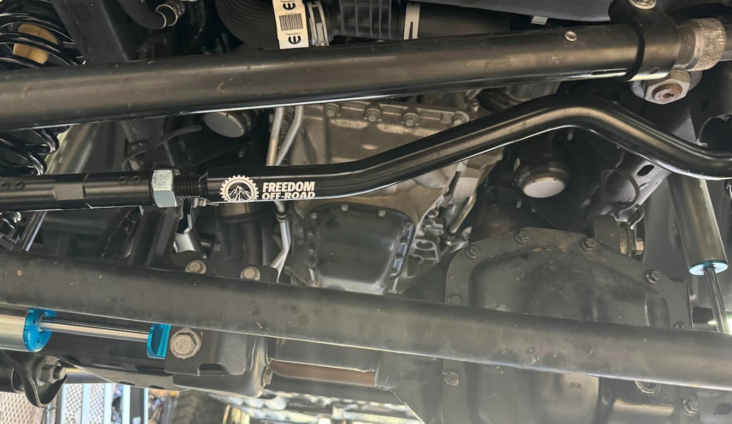 Adjustable Front Track Bar for 0-4 Inch Lift 18-24 Wrangler JL 20-24 Gladiator Freedom Off-Road