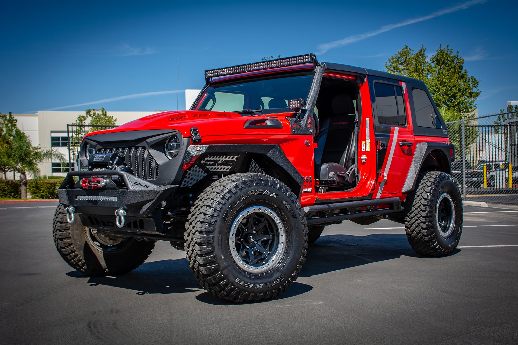 GRJL-01_DV8_on vehicle (7).jpg