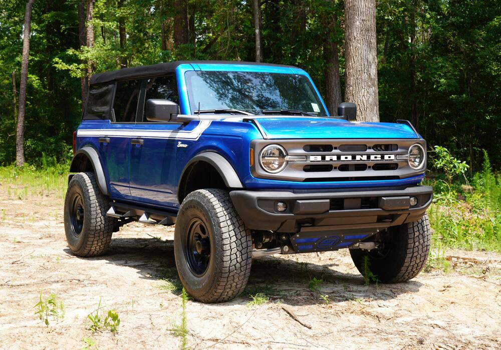 6 Inch Lift Kit 2021-2024 Ford Bronco 4-Door 4WD Non-Sport without Sasquatch Package Will not fit Sport, Badlands, Wildtrack, First Edition or Raptor submodels Superlift