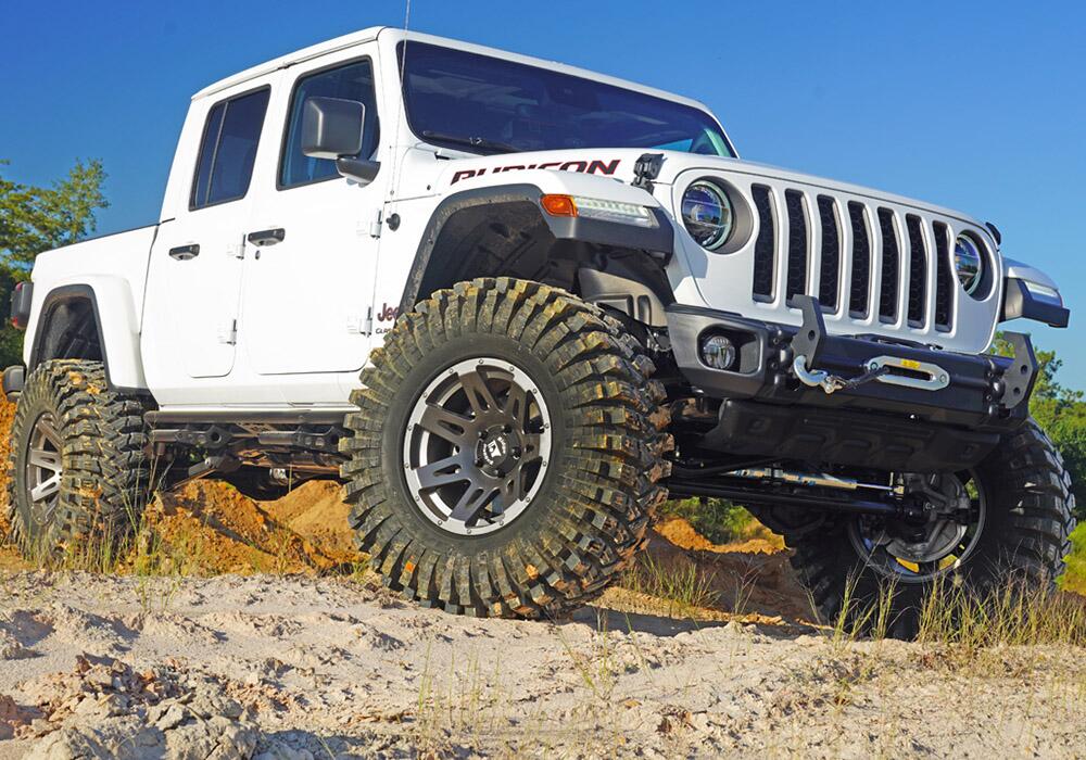 4 Inch Dual Rate Coil Lift Kit 2020-2025 Jeep Gladiator with Fox Shocks Will Not fit Mojave Edition Superlift