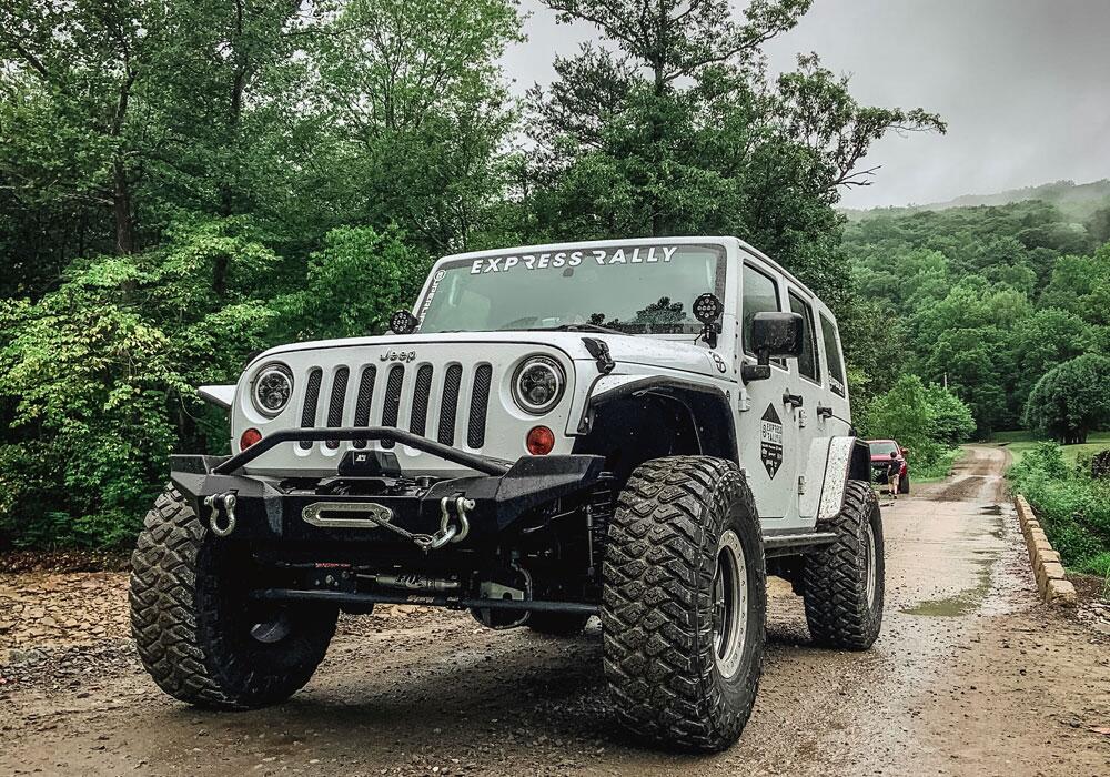 4 Inch Rock Runner Series Lift Kit 2007-2018 Jeep Wrangler JK Unlimited 4WD with Shadow Shocks Superlift