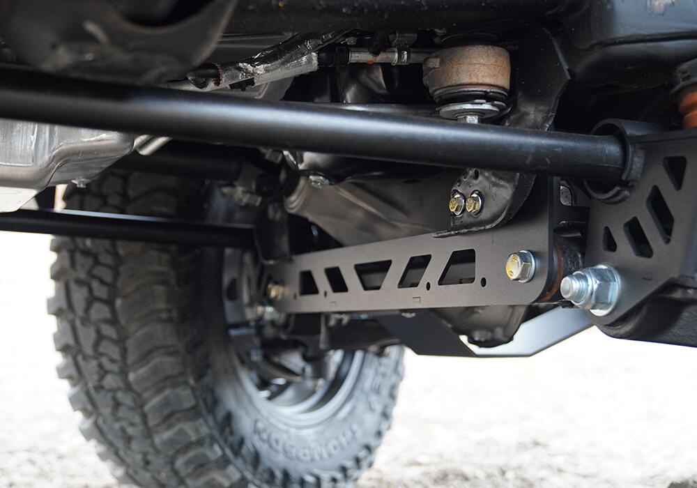 6 Inch Lift Kit 2020-2025 Chevy Silverado and GMC Sierra 2500HD or 3500HD 4WD Knuckle Kit with Bilstein Shocks Superlift