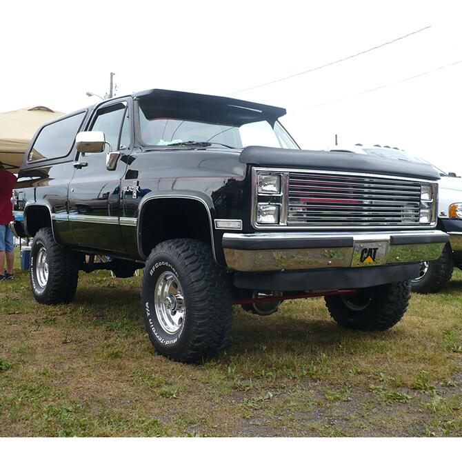 4 Inch Lift Kit 1973-1991 Blazer/Jimmy/Suburban 1/2 Ton Solid Axle 4WD Rear Block Kit with Superlift Shocks Superlift