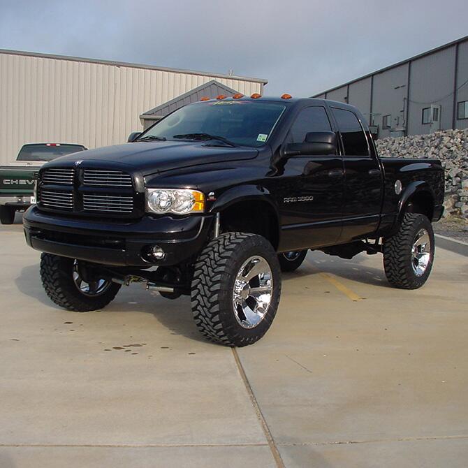 6 Inch Lift Kit 2003-2005 Dodge Ram 2500 and 3500 4WD Diesel Engine with Bilstein Shocks Superlift