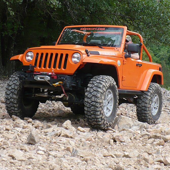 4 Inch Lift Kit 2007-2018 Jeep Wrangler JK 2 Door with Superlift Shocks Superlift