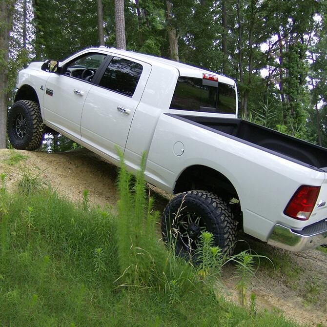 6 Inch Lift Kit 2010-2013 Dodge Ram 2500 and 2010-2012 3500 4WD Diesel Engine with Superlift Shocks Superlift