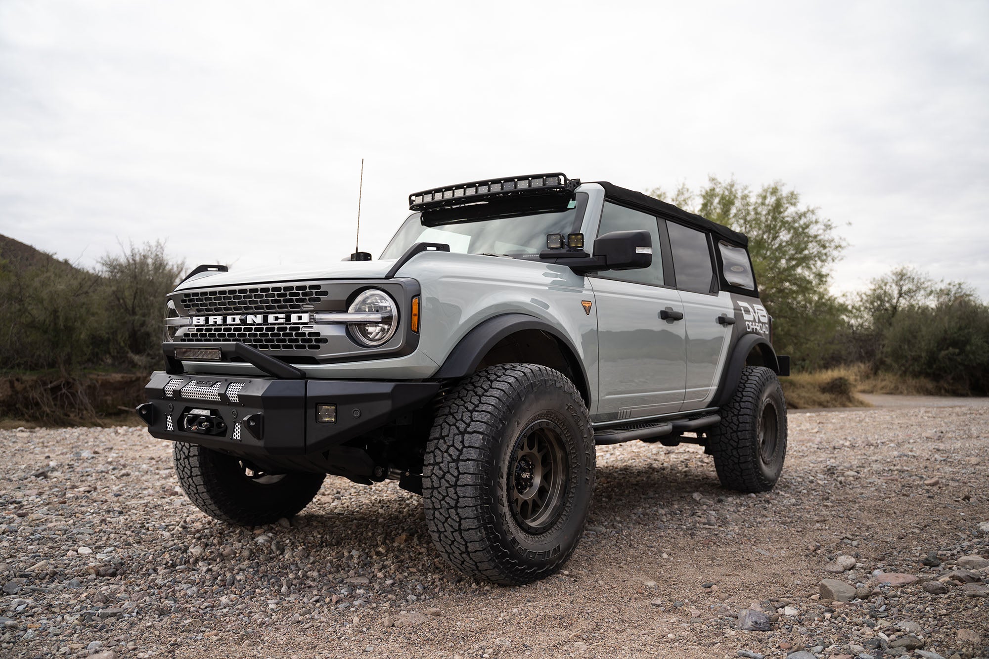 LBBR-03_On Vehicle_Softtop (5).jpg
