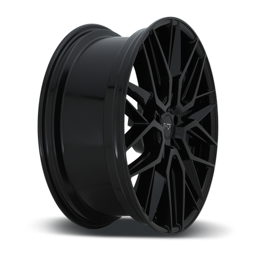 GAMMA 18X8 5X120 72 BL +40