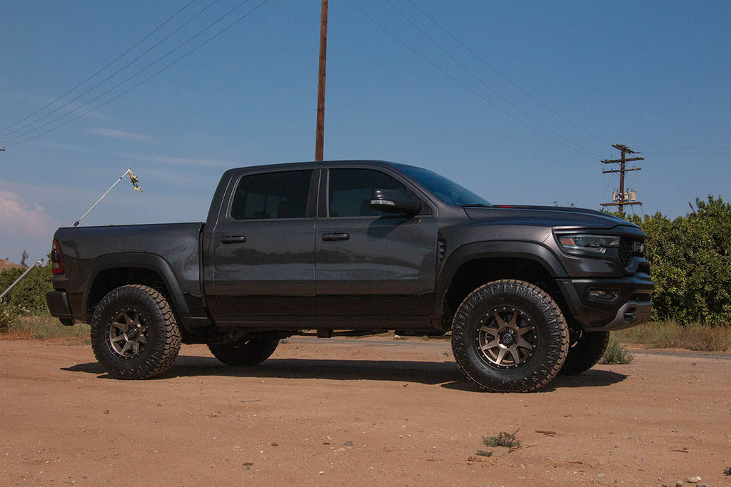 RAM_TRX_SIDE_VIEW_2_WEBLARGE.jpg