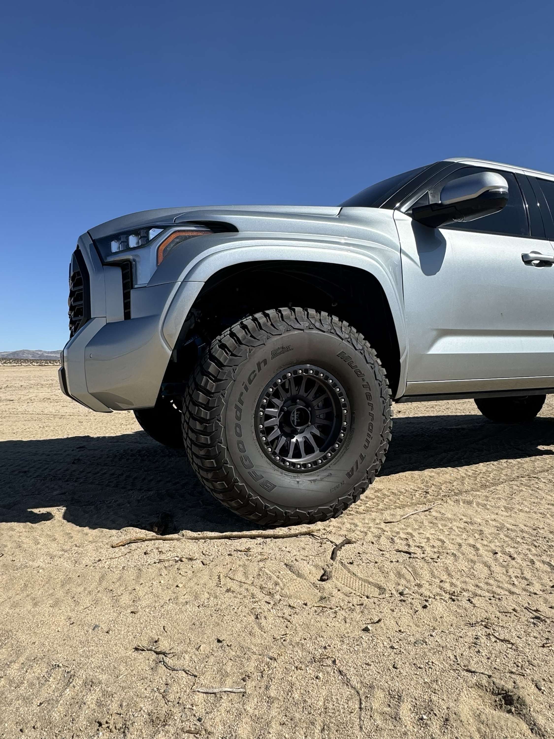 Tundra_Lifestyle2.jpg
