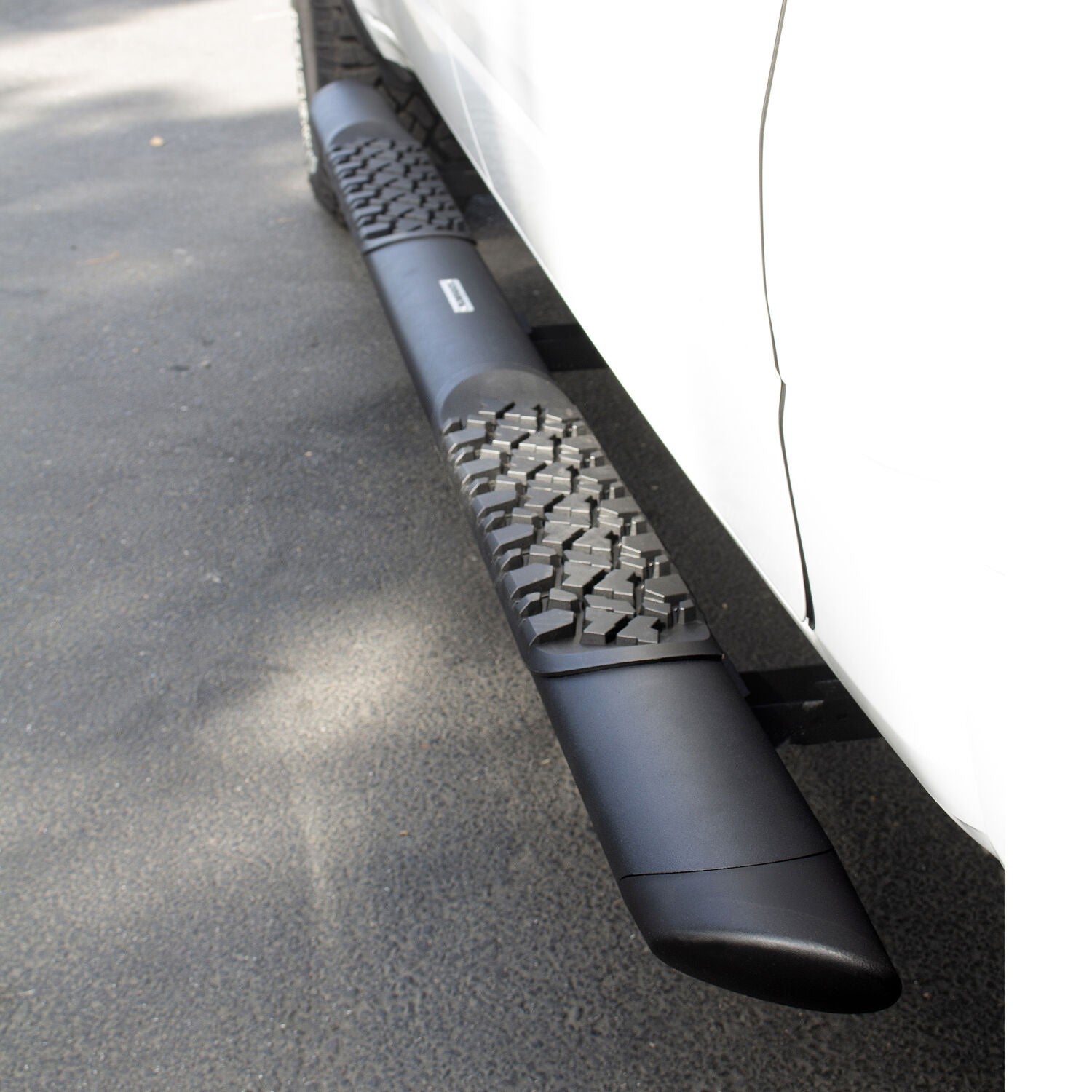 V3 Series Aluminum 5 Inch Elipse Side Steps with Mounting Brackets Textured Black 2015-2018 Silverado/Sierra 2500 HD/3500 HD Go Rhino