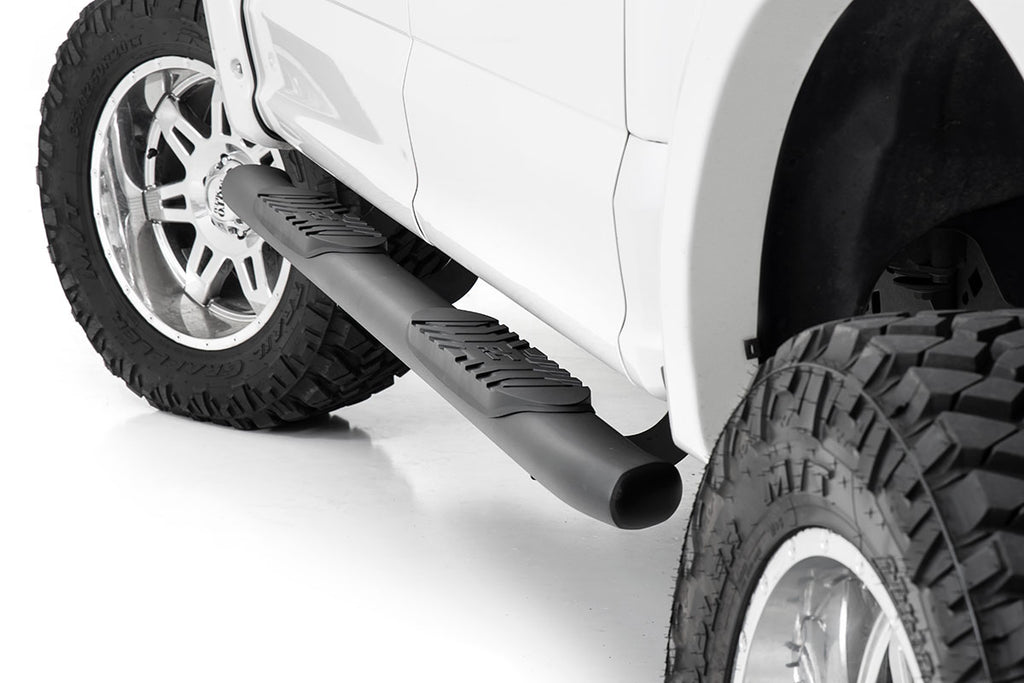 Oval Nerf Step | Crew Cab | Black | Ford F-150/Lightning/F-250/F-350/Raptor (15-26)